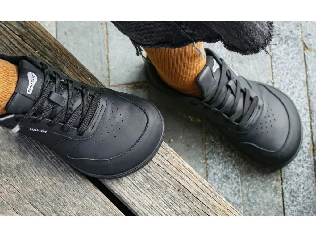 Realfoot Pulse | Svart | Sneaker - TJÅKKO