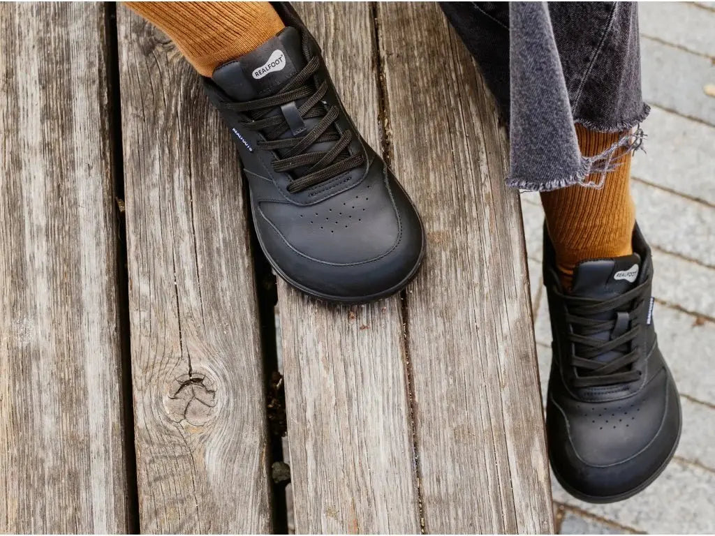 Realfoot Pulse | Svart | Sneaker - TJÅKKO