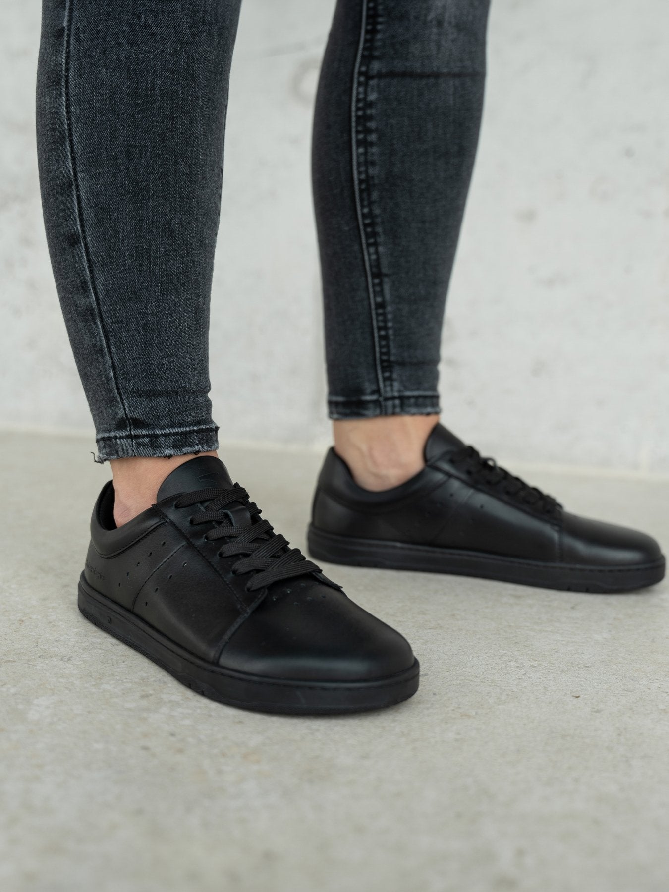 Barebarics sneakers | Enigma | Minimalistiska sneakers för alla tillfällen