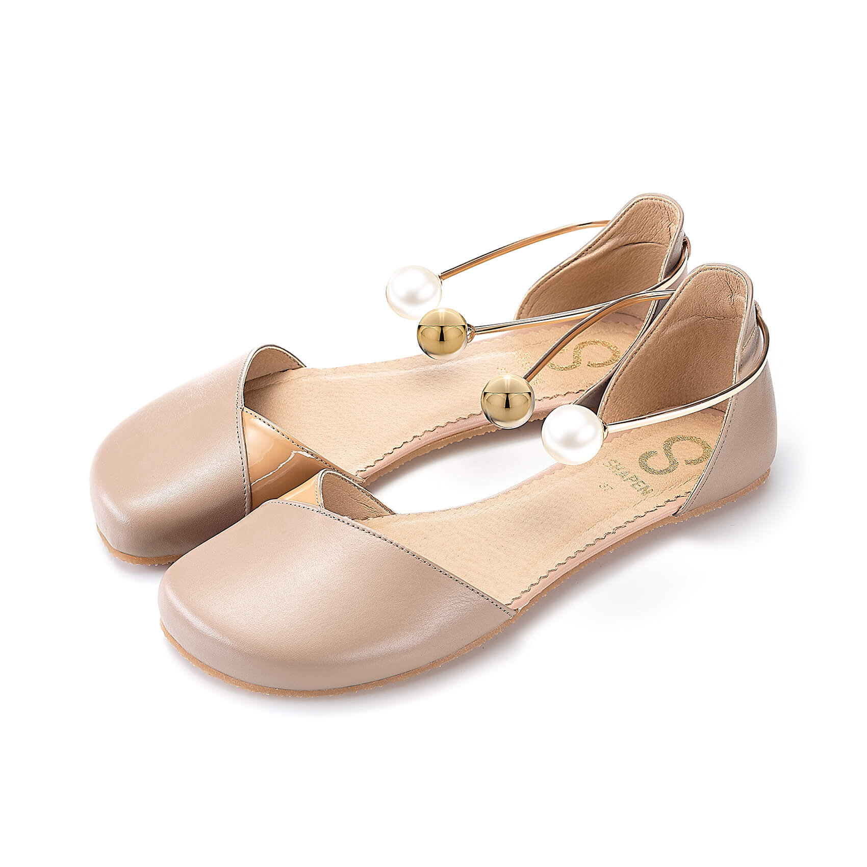 Poppy Shapen TJÅKKO Shoes & Adventure