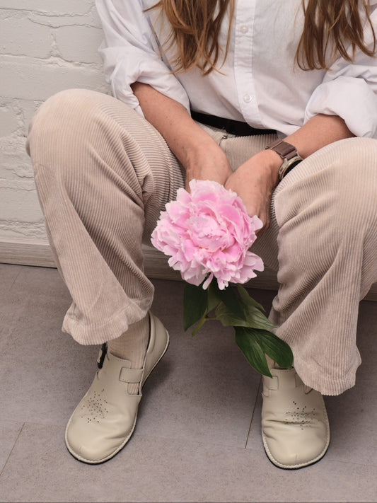 Kuuda Shoes - White